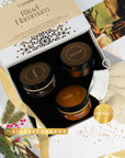Pack Taliouine – Gommage safran, savon curcuma, et sekla dans un coffret de soins naturels. Idée cadeau pour fin d’année.