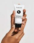 Crème de jour Inaturel 50ml, hydratante et nourrissante, enrichie en ingrédients naturels pour protéger la peau et lui donner un éclat sain tout au long de la journée.
