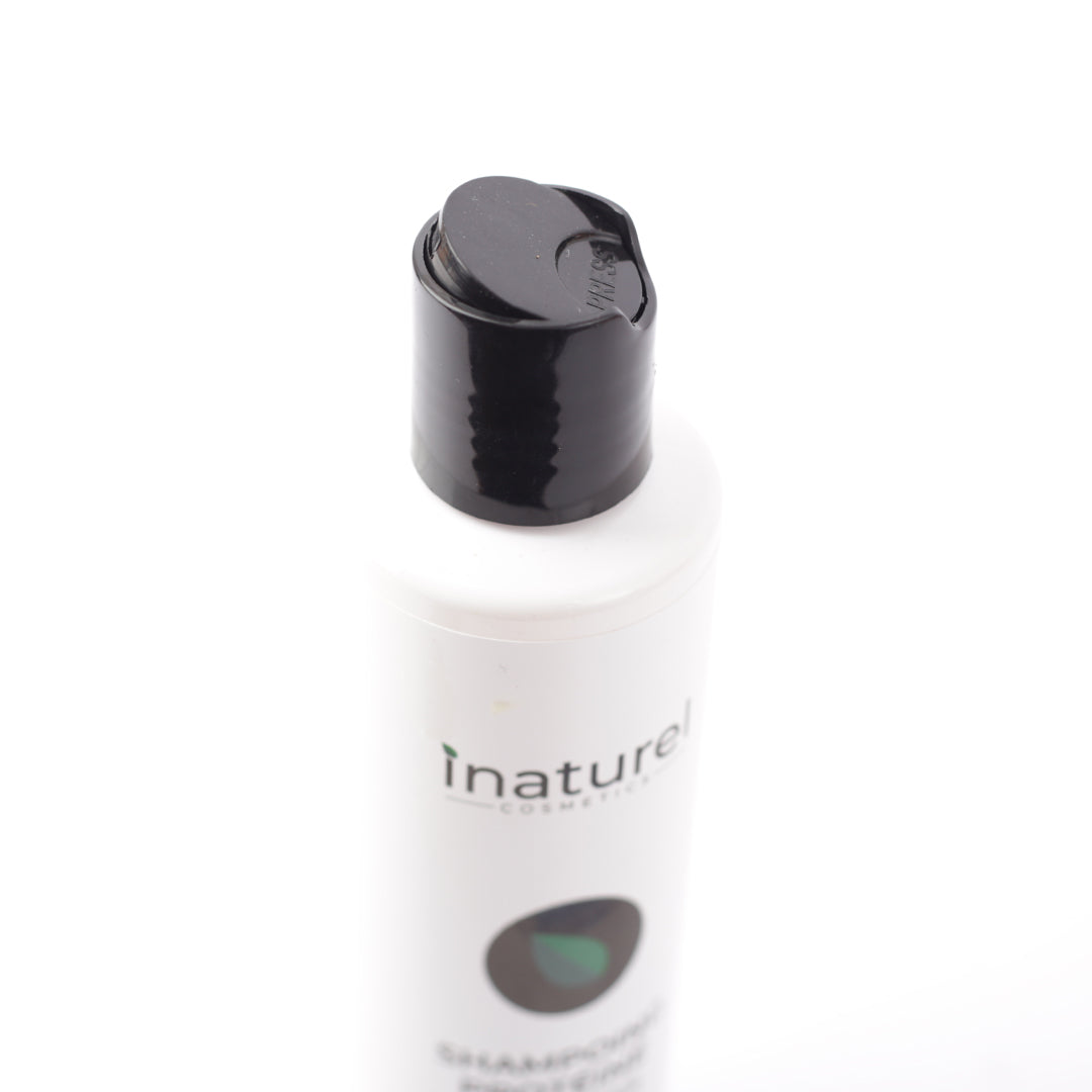 Shampoing Protéiné Inaturel 200ml, enrichi en protéines de blé, nourrissant et réparateur pour tous types de cheveux, apportant douceur et brillance.